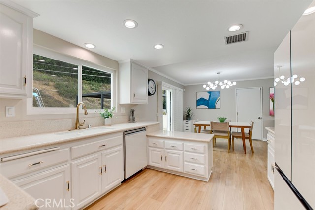 Detail Gallery Image 20 of 60 For 804 Puma Canyon Ln, Glendora,  CA 91740 - 4 Beds | 3 Baths