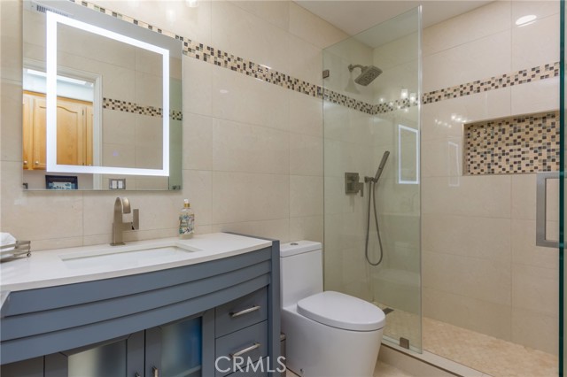 Detail Gallery Image 22 of 50 For 15535 Mallory Ct, Moorpark,  CA 93021 - 4 Beds | 2/1 Baths