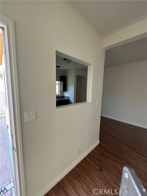 Detail Gallery Image 14 of 25 For 467 Marengo, Pasadena,  CA 91101 - 1 Beds | 1 Baths