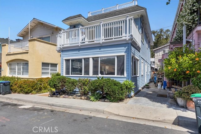 Image 3 for 328 Claressa Ave, Avalon, CA 90704