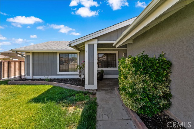 Detail Gallery Image 1 of 40 For 2100 Edam St, Lancaster,  CA 93536 - 3 Beds | 2 Baths