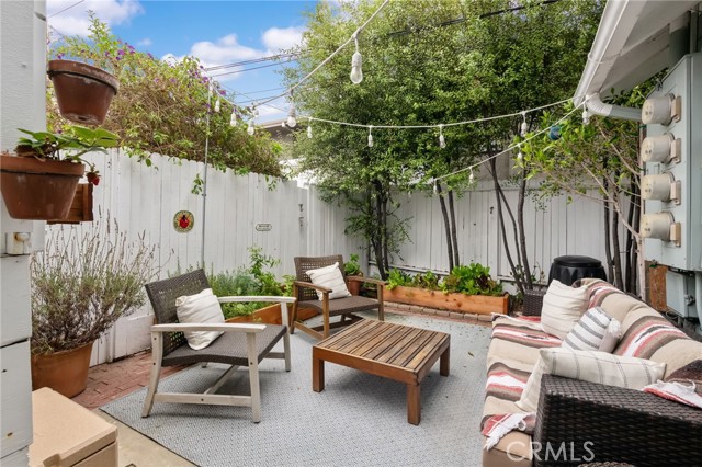 2468 Silverstrand Avenue, Hermosa Beach CA: https://media.crmls.org/medias/81f3a7eb-c00d-41db-81f2-31d742c4accc.jpg