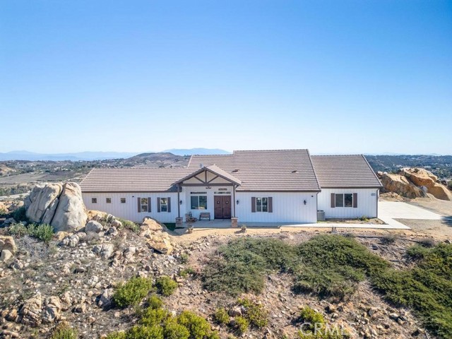 Detail Gallery Image 7 of 15 For 39472 Vista Del Bosque, Murrieta,  CA 92562 - 3 Beds | 2 Baths