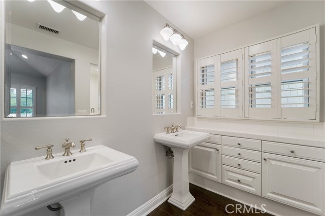 Detail Gallery Image 26 of 32 For 2546 Bungalow, Corona Del Mar,  CA 92625 - 3 Beds | 2/1 Baths