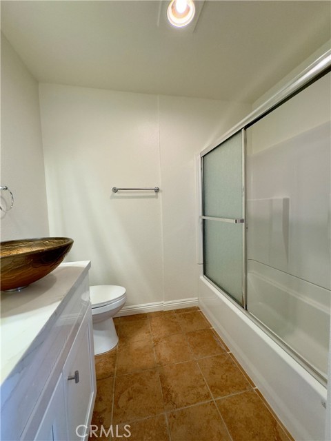 Detail Gallery Image 18 of 34 For 450 E 4th St #405,  Santa Ana,  CA 92701 - 1 Beds | 1 Baths