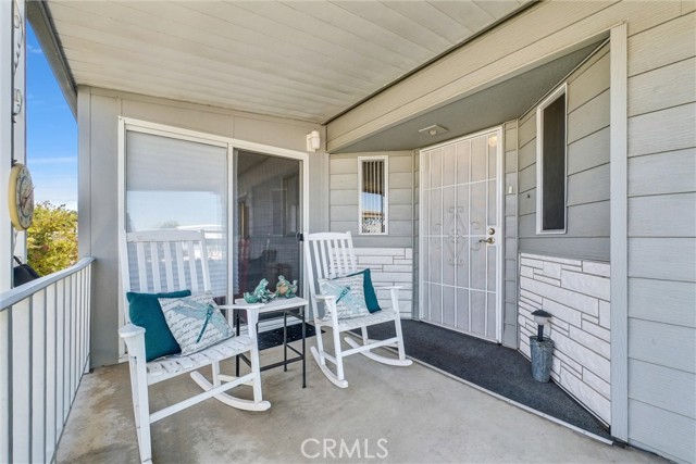 Detail Gallery Image 1 of 29 For 1251 Lugonia Ave #3,  Redlands,  CA 92374 - 2 Beds | 2 Baths