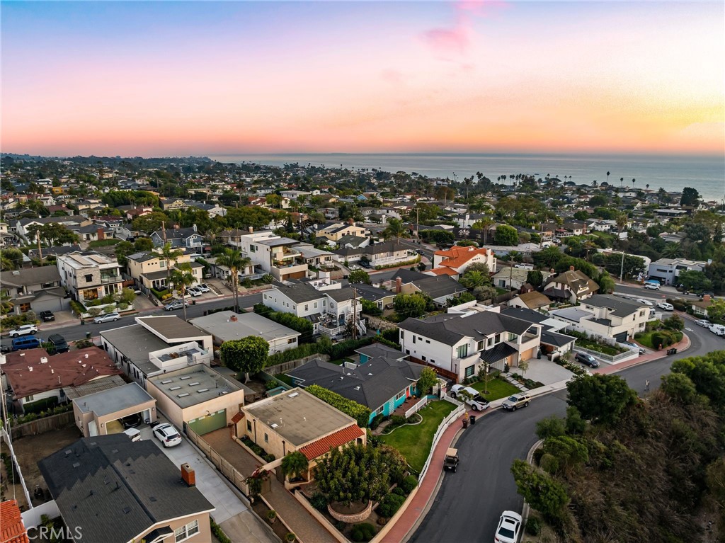 MLS #FR25240886 image #35