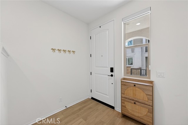 Detail Gallery Image 15 of 41 For 4091 S Wildflax Paseo, Ontario,  CA 91761 - 3 Beds | 3 Baths