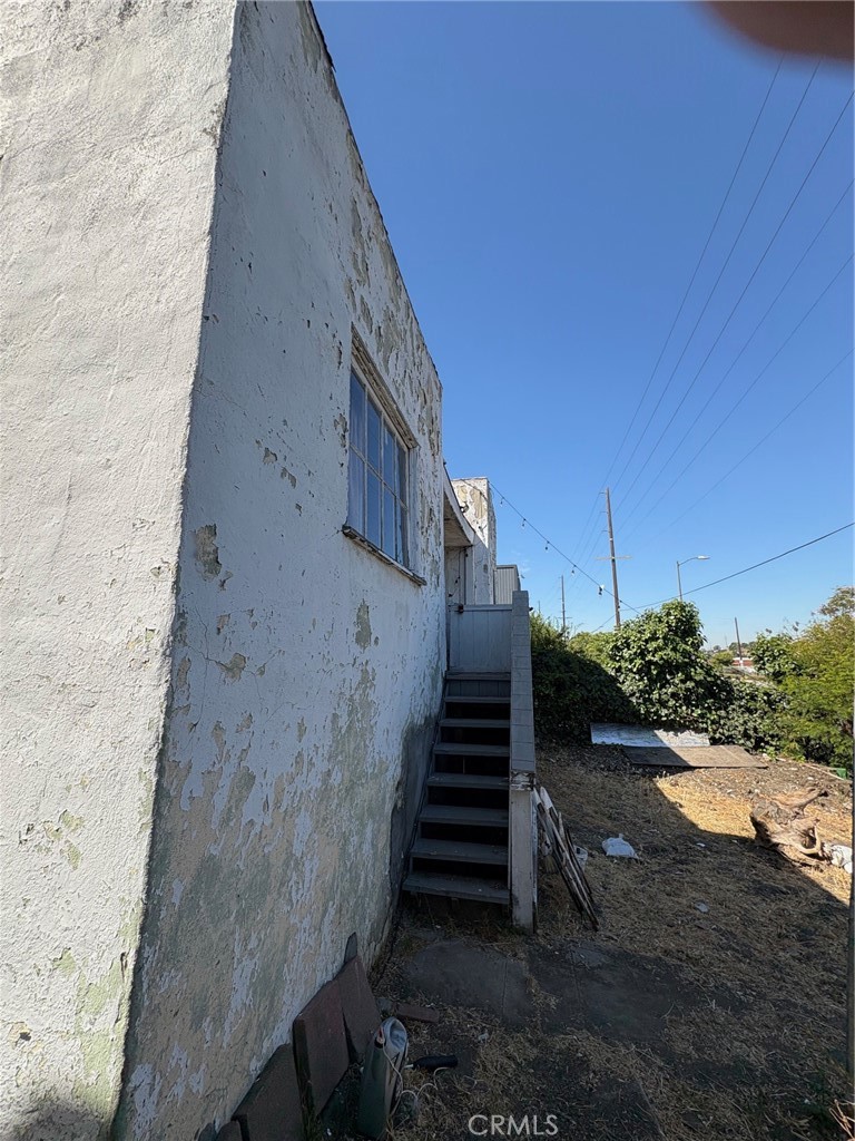 https://media.crmls.org/medias/81f5e478-291a-48fd-b722-44eaf01019b4.jpg?preset=X-Large