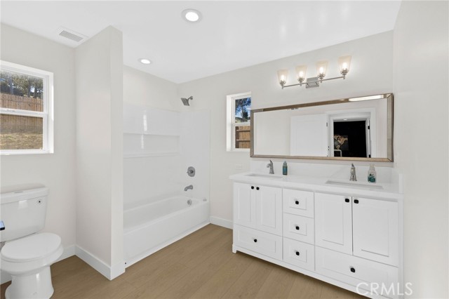 Detail Gallery Image 12 of 14 For 16897 Gunnerson, Lake Elsinore,  CA 92530 - 2 Beds | 2 Baths