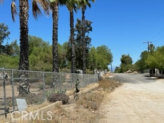 23422 Gertrude Avenue, Perris CA: https://media.crmls.org/medias/81f6a013-c6dc-40c5-ac8a-e0ec09de41f6.jpg