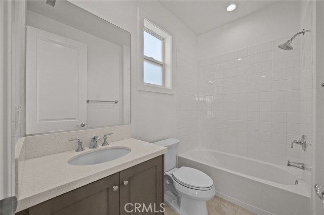 Detail Gallery Image 39 of 60 For 20638 W Deer Grass Ct Ct, Porter Ranch,  CA 91326 - 5 Beds | 5/1 Baths