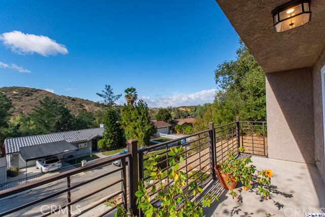 4 Bed Home for Sale in Calabasas, California