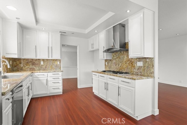 24276 Briones Drive, Laguna Niguel CA: https://media.crmls.org/medias/81f8d21e-71b0-4ff7-af54-973e86a7a32d.jpg