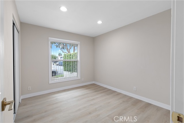 Detail Gallery Image 10 of 30 For 8956 Swallow Ave, Fountain Valley,  CA 92708 - 5 Beds | 3 Baths