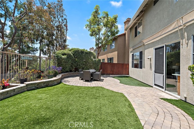 51 Calle Alamitos, Rancho Santa Margarita CA: https://media.crmls.org/medias/81fad0d1-e896-4563-a6d1-5eca03151263.jpg
