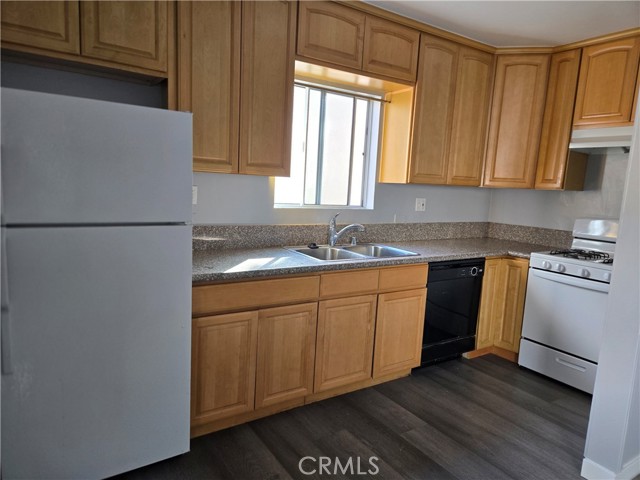 Detail Gallery Image 4 of 9 For 1127 S Clark, Los Angeles,  CA 90035 - 1 Beds | 1 Baths