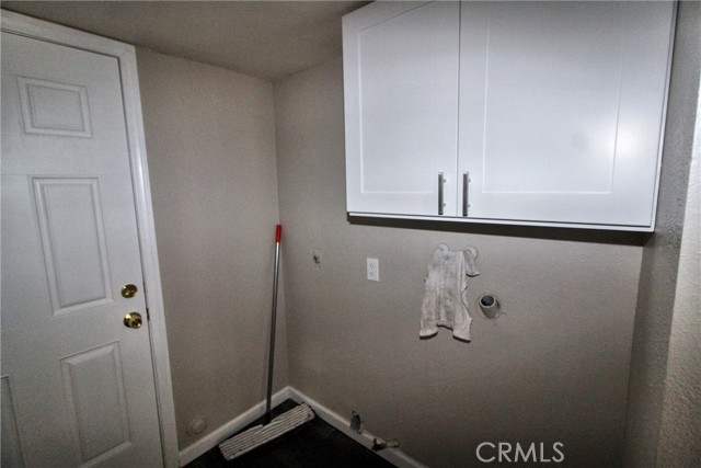 13083 Raenette Way, Moreno Valley CA: https://media.crmls.org/medias/81fad49c-4401-4d53-893d-3a3a70143445.jpg