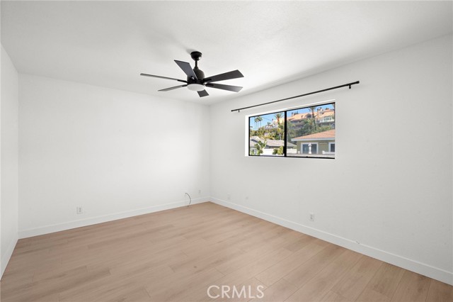 33771 Copper Lantern Street, Dana Point CA: https://media.crmls.org/medias/81fae0f3-90fb-4ce9-bead-06a3198b3d27.jpg