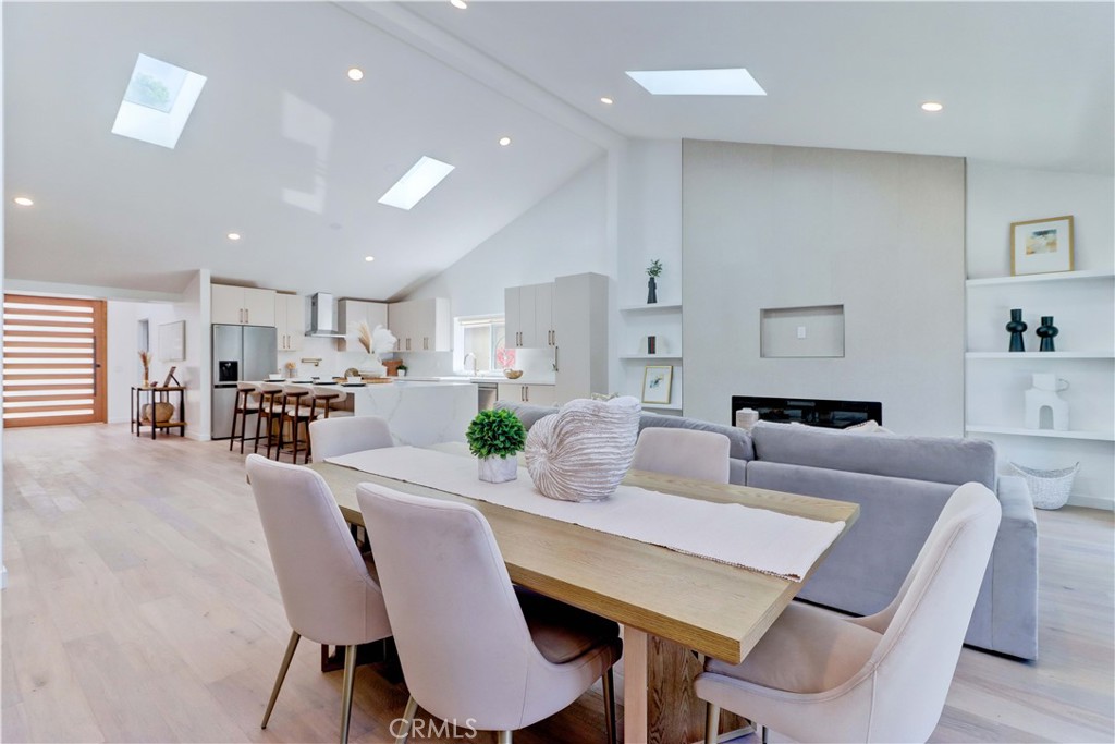 MLS #OC25250919 image #17