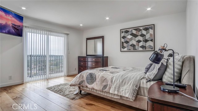 Detail Gallery Image 19 of 42 For 4124 Barrett, Los Angeles,  CA 90032 - 5 Beds | 4/1 Baths