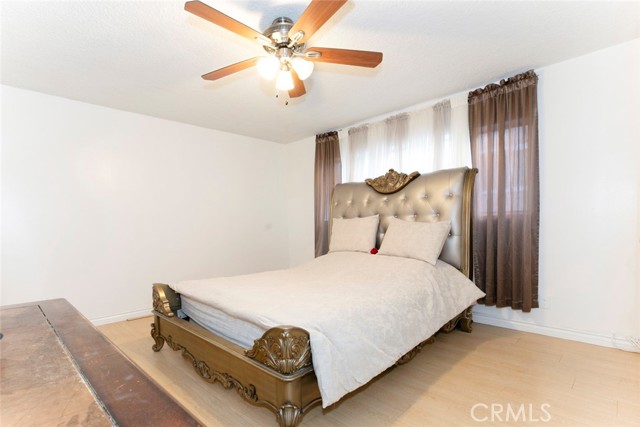 Detail Gallery Image 19 of 29 For 1748 N Kenmore Ave #203,  Los Angeles,  CA 90027 - 2 Beds | 2 Baths