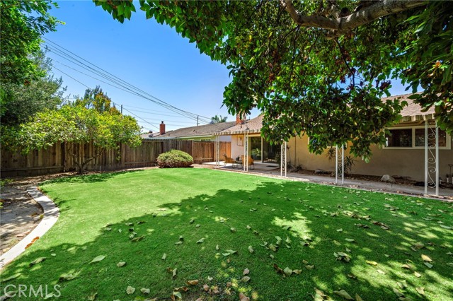 18452 Tamarind Street, Fountain Valley CA: https://media.crmls.org/medias/81fbb20c-b9ae-4abf-8db2-17a586606f6b.jpg