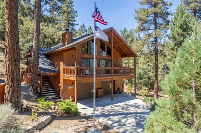 2041 Symonds Drive, Pine Mountain Club, California 93222, 3 Bedrooms Bedrooms, ,2 BathroomsBathrooms,Single Family Residence,For Sale,Symonds,OC25045356