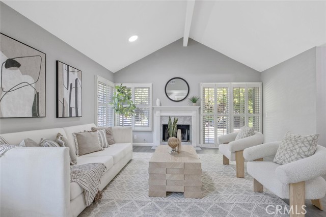 Detail Gallery Image 6 of 38 For 5682 Starwood Ct, Westlake Village,  CA 91362 - 3 Beds | 3 Baths