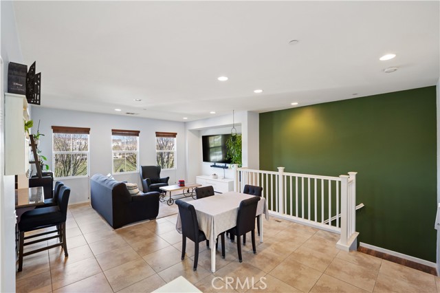 Detail Gallery Image 6 of 40 For 3108 N Oxnard Bld, Oxnard,  CA 93036 - 4 Beds | 3 Baths