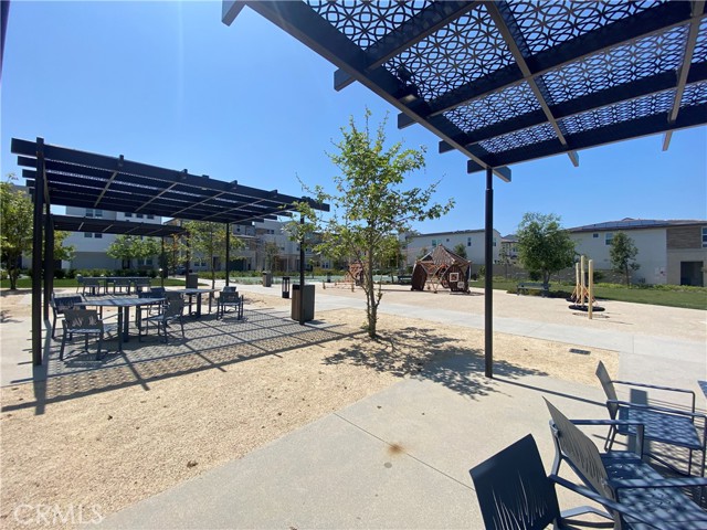 Detail Gallery Image 36 of 41 For 160 Longden, Lake Forest,  CA 92630 - 4 Beds | 4 Baths