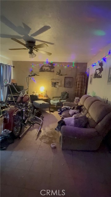 Detail Gallery Image 6 of 6 For 12959 Boron, Boron,  CA 93516 - 3 Beds | 1 Baths