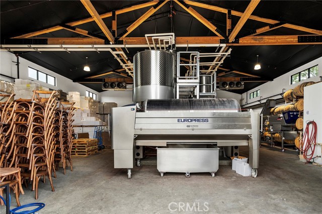 Image 41 of 62 For 40620 Calle Contento