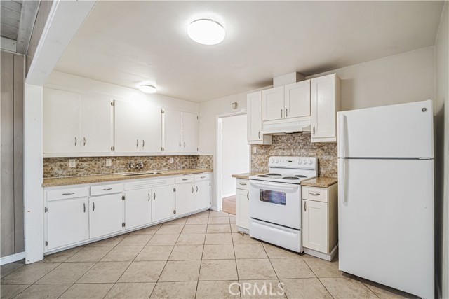 849 Serra Drive, San Leandro CA: https://media.crmls.org/medias/81fed0de-1cbf-4ca6-af6b-fdc53d43db82.jpg