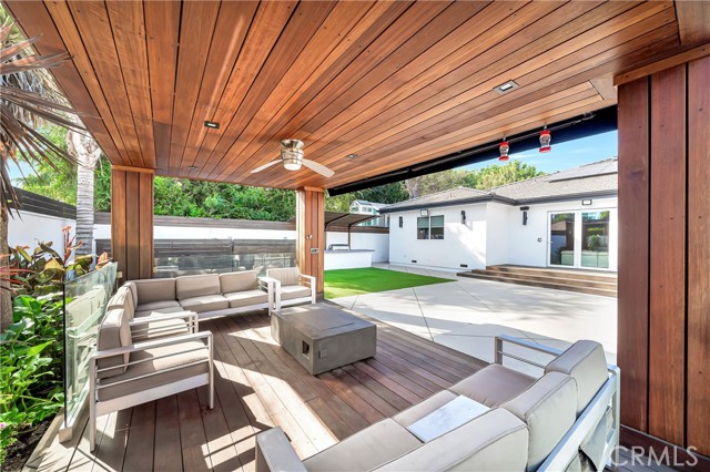5622 Katherine, Sherman Oaks CA: https://media.crmls.org/medias/82008093-c322-452a-841f-98450628cfda.jpg