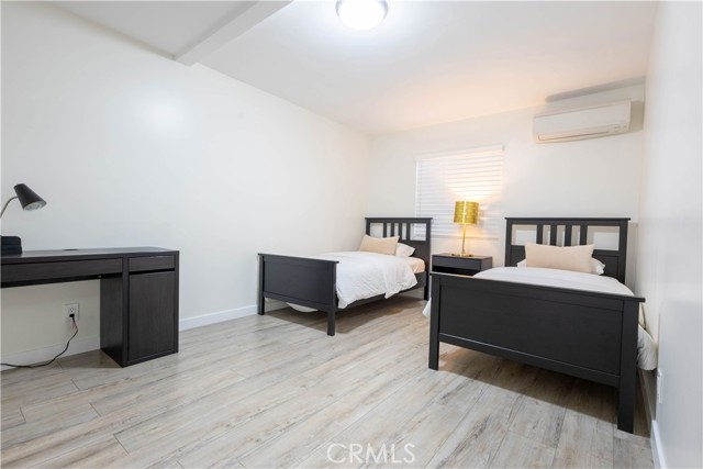 3720 S St Andrews Place, Los Angeles CA: https://media.crmls.org/medias/82009c91-3ba3-497e-a328-651ee9feaf80.jpg