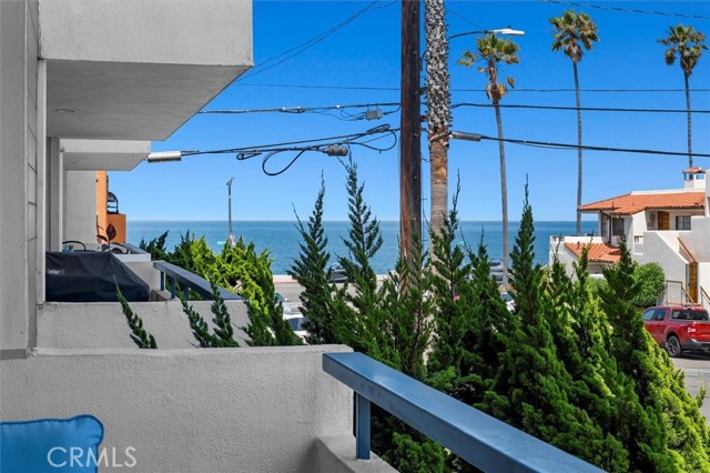 1201 Catalina Avenue, Redondo Beach, California 90277, 2 Bedrooms Bedrooms, ,1 BathroomBathrooms,Residential,For Sale,Catalina,SB25147212
