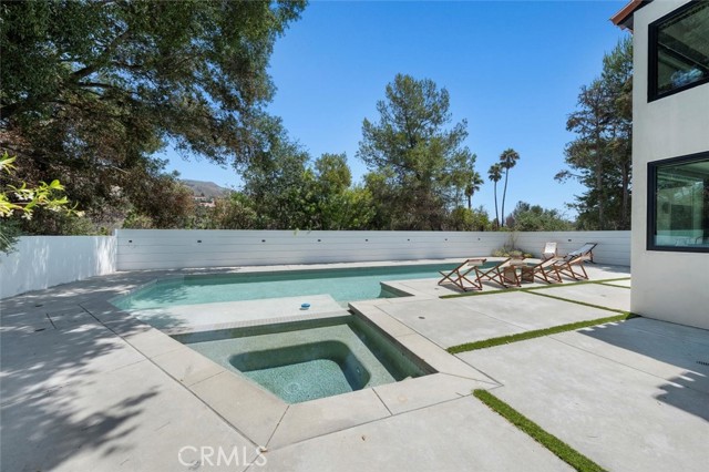 Drew Fenton | 17433 Camino De Yatasto Pacific Palisades CA | MLS: 7355290