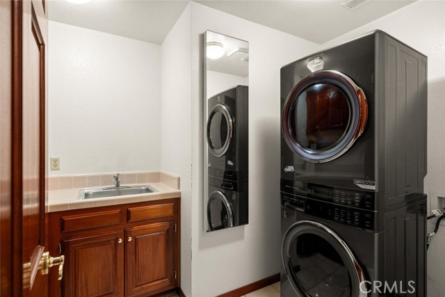 Detail Gallery Image 45 of 68 For 115 Brookvine Cir, Chico,  CA 95973 - 4 Beds | 3 Baths