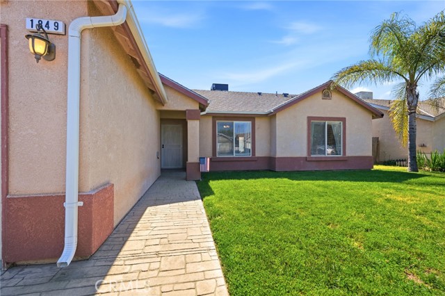 Detail Gallery Image 6 of 45 For 1849 W Spring Crest, Hanford,  CA 93230 - 4 Beds | 2 Baths