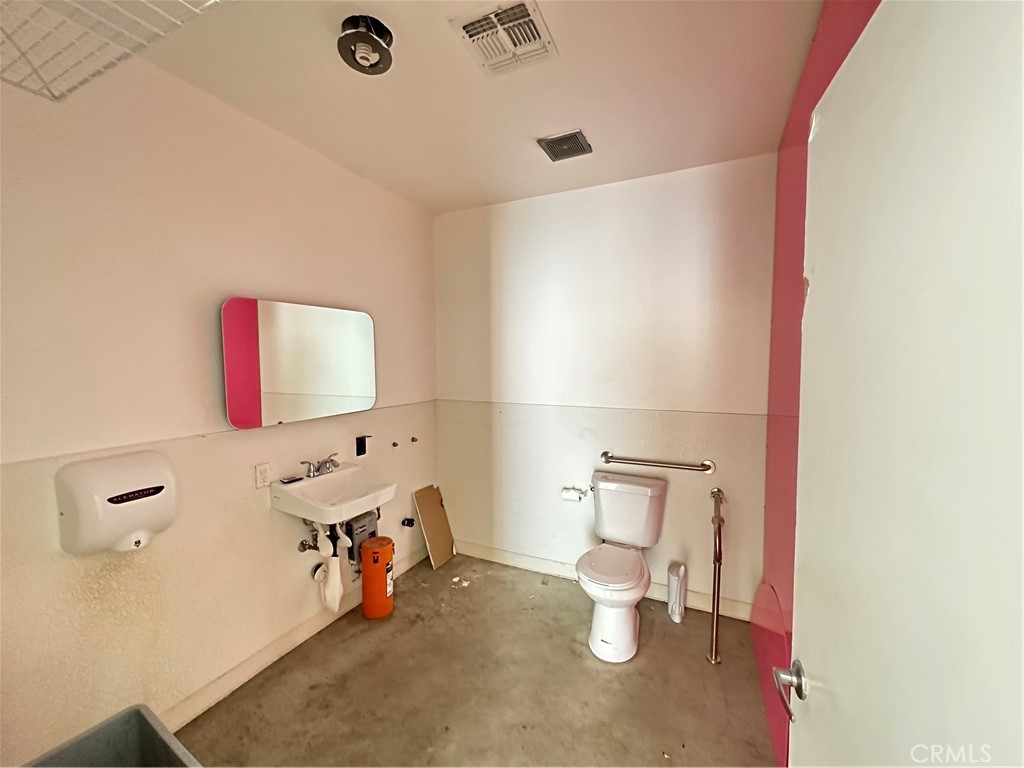 MLS #OC25191484 image #44