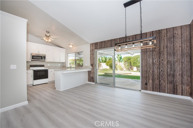Detail Gallery Image 7 of 45 For 4465 Mimosa Dr, Yorba Linda,  CA 92886 - 3 Beds | 2 Baths