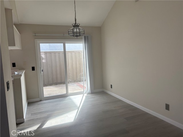 Detail Gallery Image 8 of 18 For 16 Amberleaf, Irvine,  CA 92614 - 2 Beds | 2 Baths