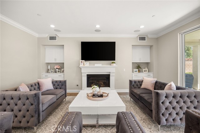 10095 Goldenrod Ct., Rancho Cucamonga CA: https://media.crmls.org/medias/820625d8-ce76-4533-90cc-4946349b715a.jpg