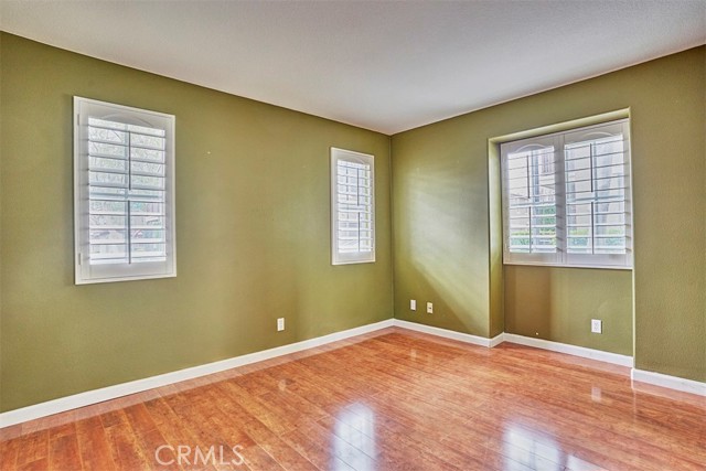 Detail Gallery Image 4 of 22 For 6273 Camposa, Corona,  CA 91752 - 2 Beds | 2/1 Baths