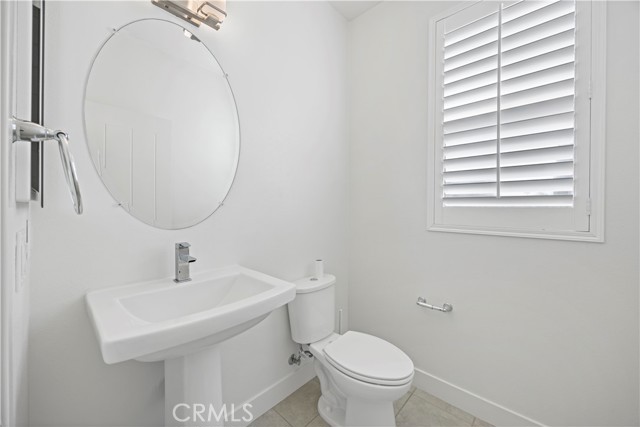Detail Gallery Image 15 of 37 For 645 W 17th St, Costa Mesa,  CA 92627 - 3 Beds | 2/2 Baths