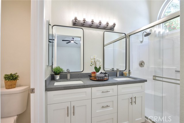44605 Alighchi Way, Temecula CA: https://media.crmls.org/medias/8206518f-8ba1-407c-a245-288acd9a6960.jpg