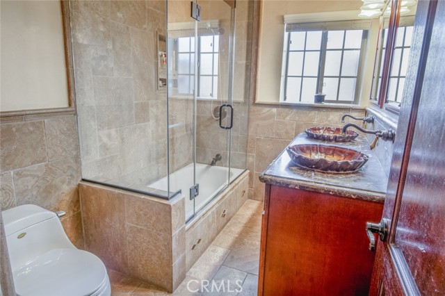 Detail Gallery Image 18 of 30 For 8266 Fontana St, Downey,  CA 90241 - 2 Beds | 1 Baths