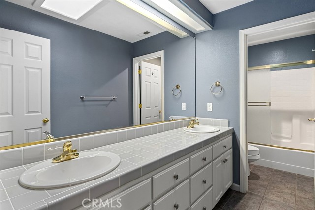 Detail Gallery Image 33 of 55 For 2 Goldeneye Court, Chico,  CA 95928 - 3 Beds | 2 Baths