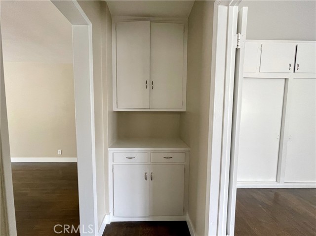 Detail Gallery Image 9 of 23 For 2309 Cedar Ave, Long Beach,  CA 90806 - 1 Beds | 1 Baths